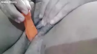 ملكة مدبوغ فتاة في البيت المجاور