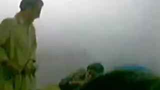 بعص الخدامه ظنطيزها